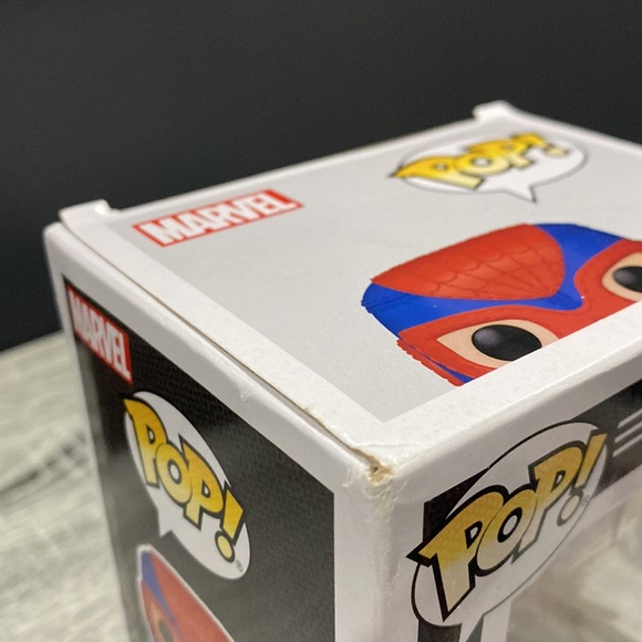 Funko Pop! | Marvel Lucha Libre #706: El Aracno (Spider-Man) - Bobble-Head - Picture 9 of 14